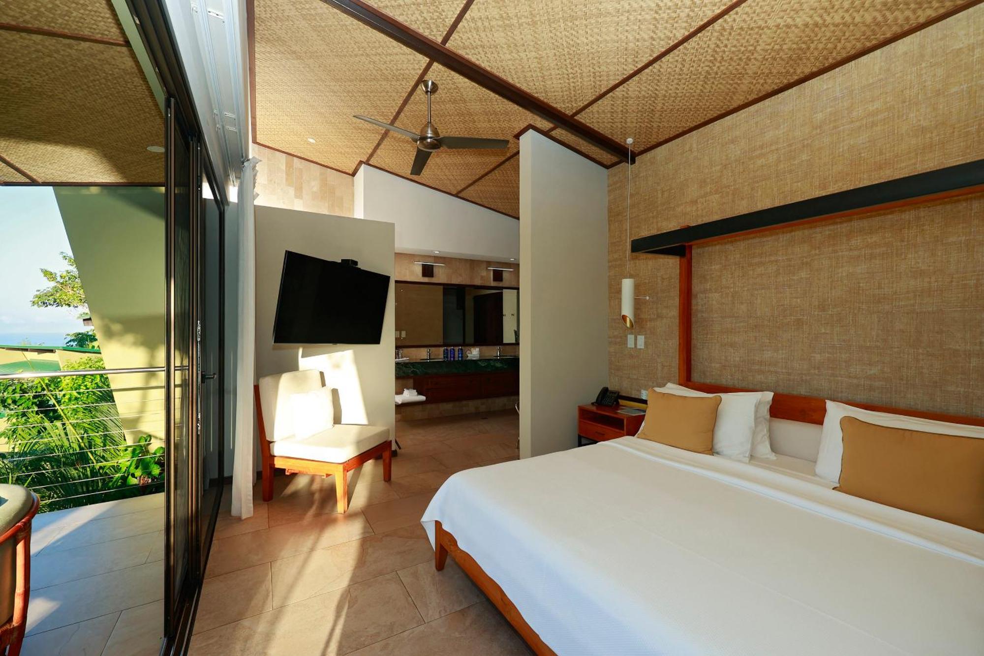 Hotel Three Sixty - Adults Only 오호찰 외부 사진