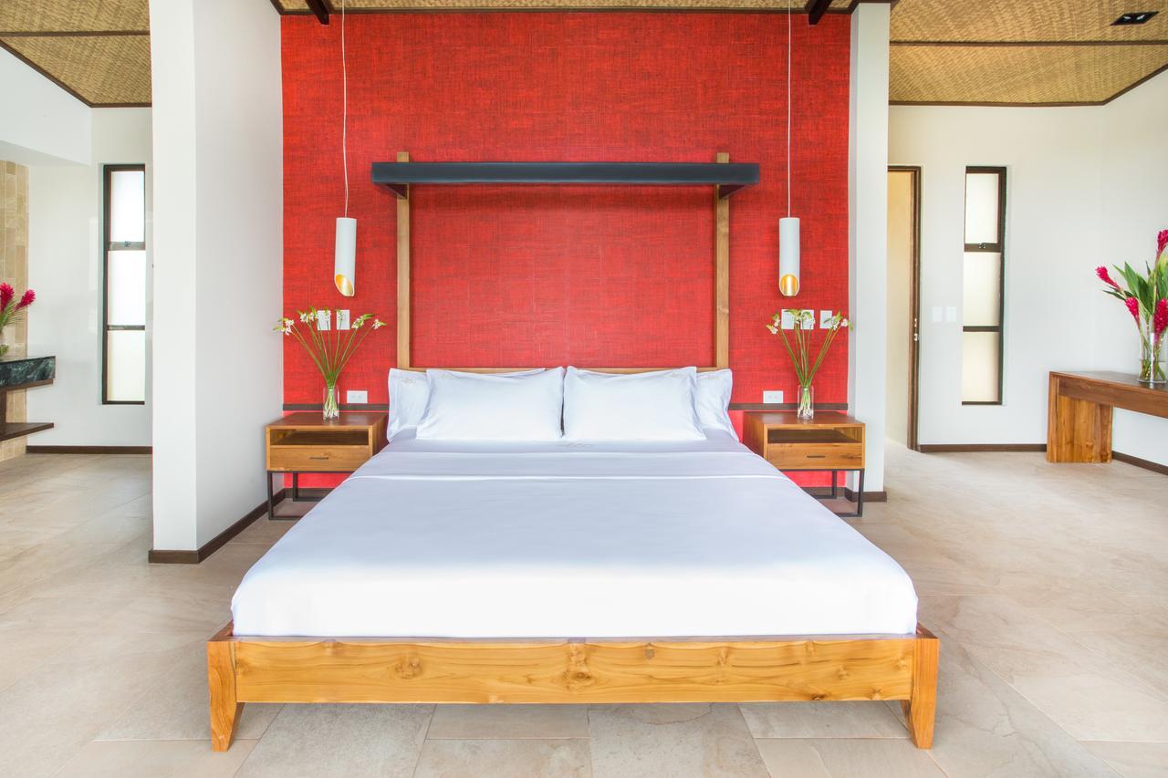Hotel Three Sixty - Adults Only 오호찰 외부 사진